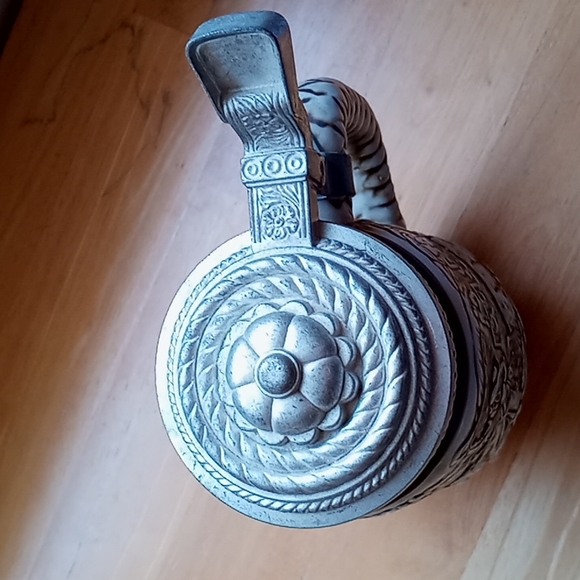 1980 Avon Out West Beer Stein - Picture 4 of 10